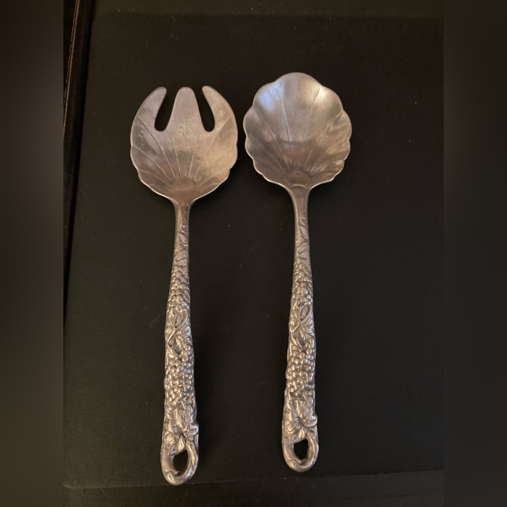 Arthur Court serving set